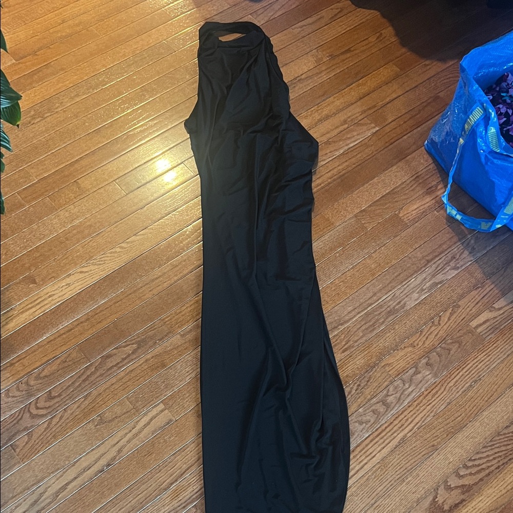 Chic Black One Shoulder Dress